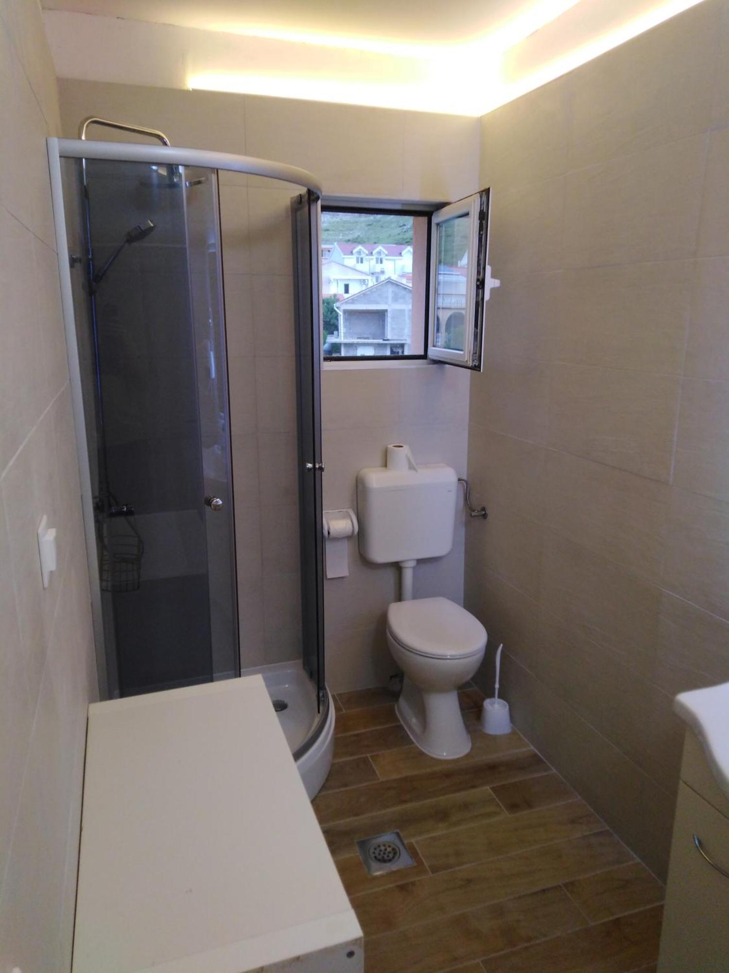 Tonino Apartments Đảo Pag Ngoại thất bức ảnh