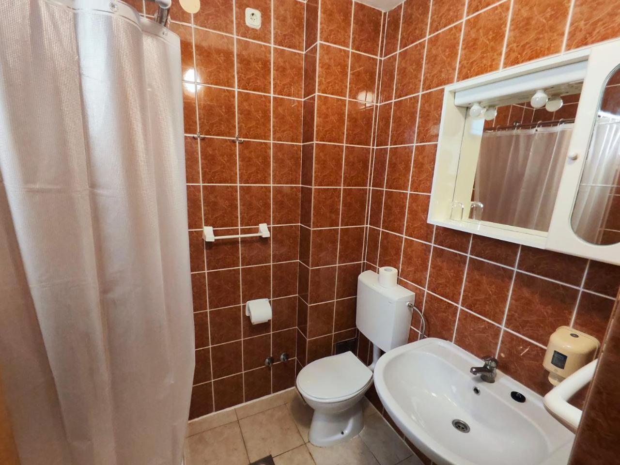 Tonino Apartments Đảo Pag Ngoại thất bức ảnh